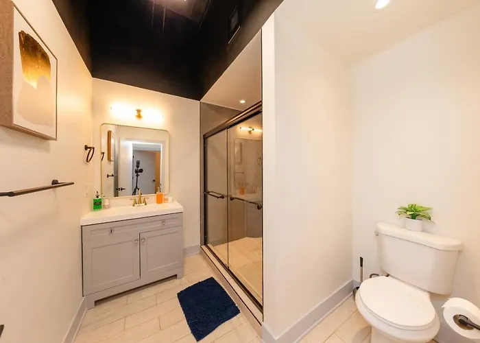 Massive Luxury 5br Loft For Groups Up To 12 Guests With Optional Parking And Gym Access Near Mccormick Place And Soldier Field Apartamento