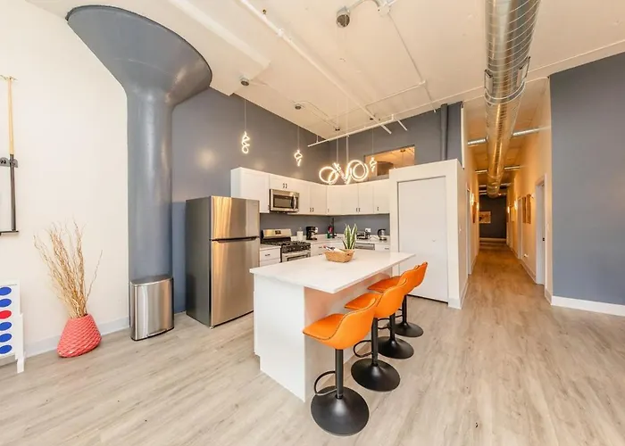 Apartamento Massive Luxury 5br Loft For Groups Up To 12 Guests With Optional Parking And Gym Access Near Mccormick Place And Soldier Field