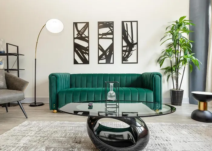 Massive Luxury 5br Loft For Groups Up To 12 Guests With Optional Parking And Gym Access Near Mccormick Place And Soldier Field Apartamento